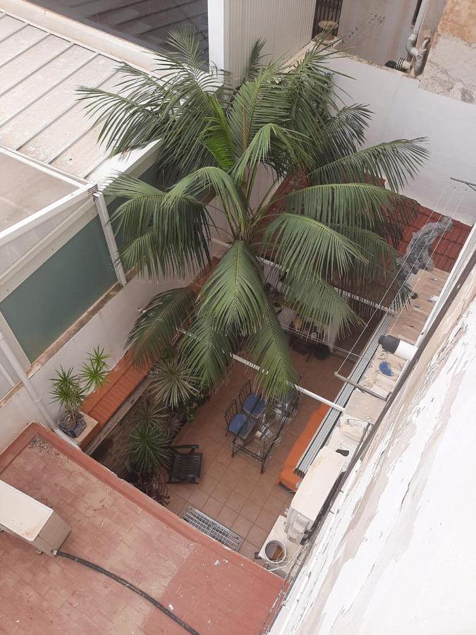 Pension Antonio Guesthouse Alicante Bagian luar foto