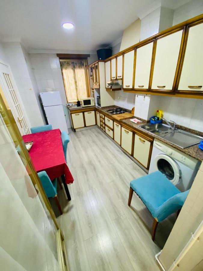 Pension Antonio Guesthouse Alicante Bagian luar foto