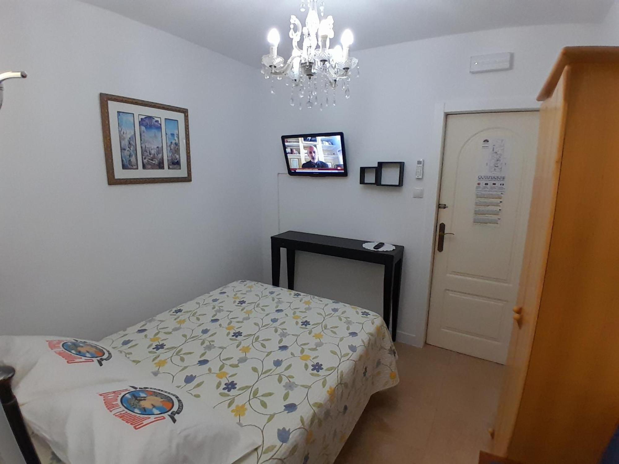 Pension Antonio Guesthouse Alicante Ruang foto