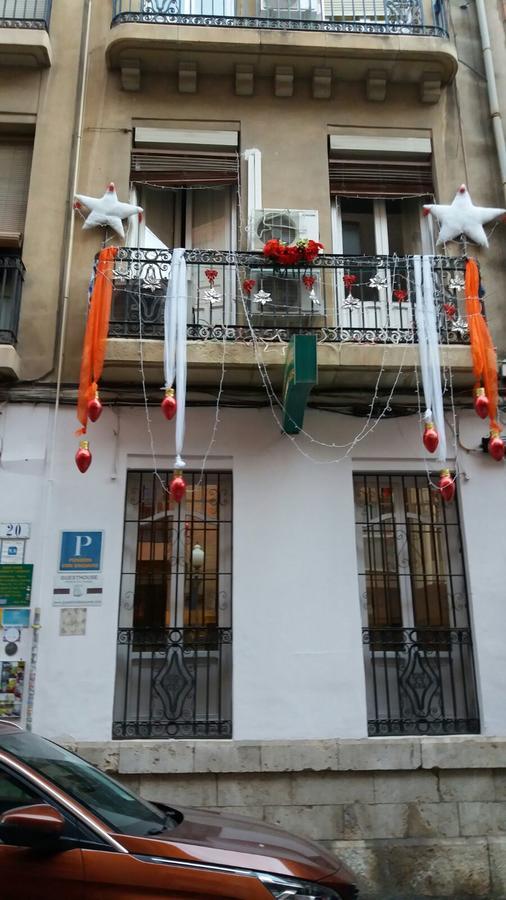Pension Antonio Guesthouse Alicante Bagian luar foto